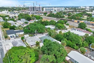 728 20th St, West Palm Beach, FL 33407 - Photo 6