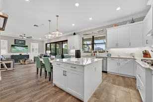 12095 Lake House Ln, Parkland, FL 33076 - Photo 14