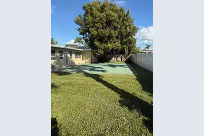 1424 SE 12th Avenue, Deerfield Beach, FL 33441 - Photo 14