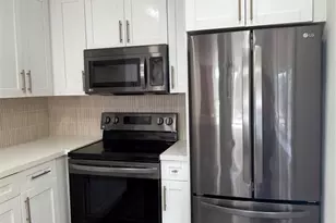 9471 Evergreen Pl, Davie, FL 33324 - Photo 8