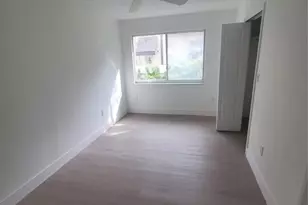 74 NW 31st St, Miami, FL 33127 - Photo 6