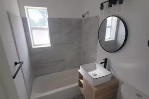 74 NW 31st St, Miami, FL 33127 - Photo 14