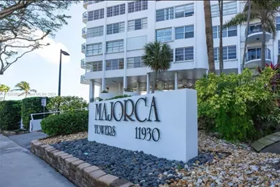 11930 N Bayshore Drive #302, North Miami, FL 33181 - Photo 10