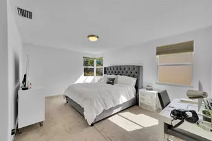 10615 NW 12th Ct, Plantation, FL 33322 - Photo 12