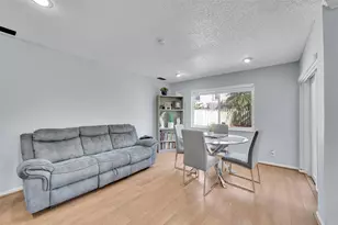 10615 NW 12th Ct, Plantation, FL 33322 - Photo 6