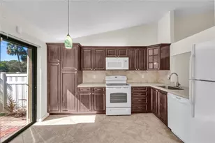 3246 Carambola Cir Unit, Coconut Creek, FL 33066 - Photo 4