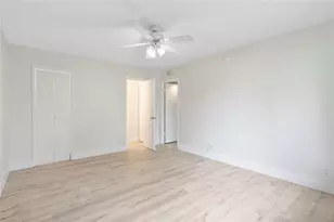 610 Gardens Dr, Pompano Beach, FL 33069 - Photo 8