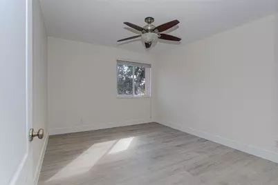 [Address not provided], Pembroke Pines, FL 33029 - Photo 32