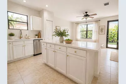 3663 SE 2nd Drive, Homestead, FL 33033 - Photo 8