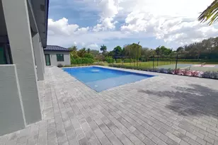 11000 SW 30th Ct, Davie, FL 33328 - Photo 46