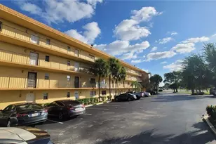 9273 SW 8th St, Boca Raton, FL 33428 - Photo 16