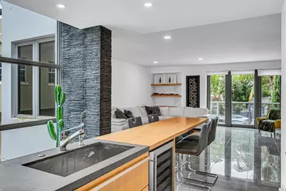 1511 NE 4th Place, Fort Lauderdale, FL 33301 - Photo 8