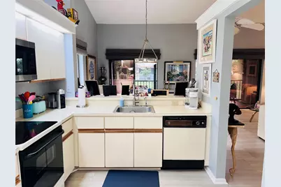 10851 Palm Lake Avenue #201, Boynton Beach, FL 33437 - Photo 18