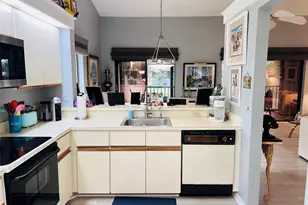 10851 Palm Lake Ave, Boynton Beach, FL 33437 - Photo 18