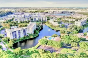 2238 N Cypress Bend Dr, Pompano Beach, FL 33069 - Photo 40
