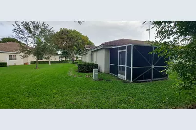 4967 SW 32nd Avenue, Fort Lauderdale, FL 33312 - Photo 6
