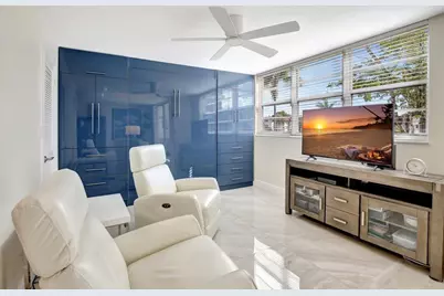 9720 S Hollybrook Lake Drive #204, Pembroke Pines, FL 33025 - Photo 8