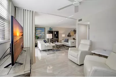 9720 S Hollybrook Lake Drive #204, Pembroke Pines, FL 33025 - Photo 24