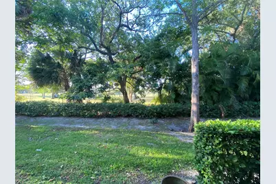 8720 Cypress Walk Court #8720, Tamarac, FL 33321 - Photo 4