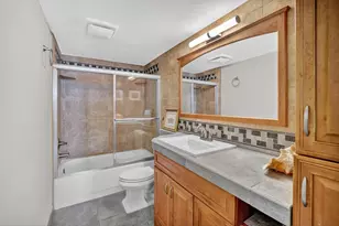 1160 N Federal Hwy, Fort Lauderdale, FL 33304 - Photo 34