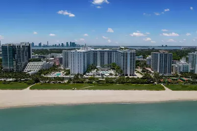 2301 Collins Avenue #323, Miami Beach, FL 33139 - Photo 2