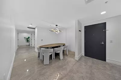 17301 Biscayne Boulevard #506, Aventura, FL 33160 - Photo 4