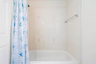 8520 NW 139th Terrace, Miami Lakes, FL 33016 - Photo 18