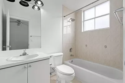 8520 NW 139th Terrace #1602, Miami Lakes, FL 33016 - Photo 6