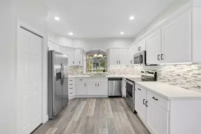 576 W Palm Aire Drive, Pompano Beach, FL 33069 - Photo 8