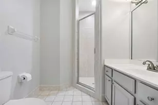 576 W Palm Aire Dr, Pompano Beach, FL 33069 - Photo 38