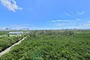 14951 Royal Oaks Ln, North Miami, FL 33181 - Photo 10