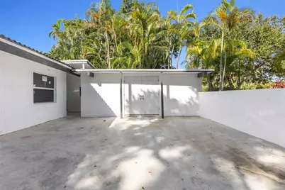 4701 NW 1st Place, Deerfield Beach, FL 33442 - Photo 34