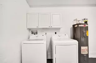 1003 NW 100th Ave, Pembroke Pines, FL 33024 - Photo 26