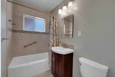 2725 SE 5th Court, Pompano Beach, FL 33062 - Photo 14