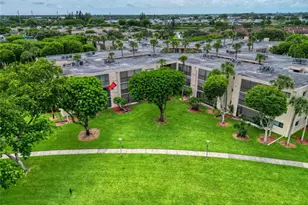 5250 Las Verdes Cir, Delray Beach, FL 33484 - Photo 28