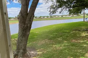 12104 Glenmoor Dr, West Palm Beach, FL 33409 - Photo 14