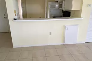 12104 Glenmoor Dr, West Palm Beach, FL 33409 - Photo 4