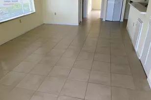 12104 Glenmoor Dr, West Palm Beach, FL 33409 - Photo 6