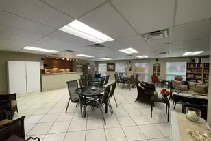 250 NE 20th St, Boca Raton, FL 33431 - Photo 42