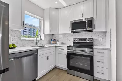 3216 SE 8th Street #305, Pompano Beach, FL 33062 - Photo 12