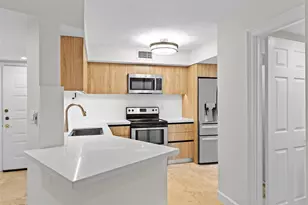 1280 S Alhambra Cir Unit, Coral Gables, FL 33146 - Photo 2