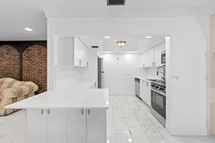 2016 SW 37th Ave, Fort Lauderdale, FL 33312 - Photo 6