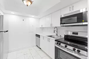 2016 SW 37th Ave, Fort Lauderdale, FL 33312 - Photo 8