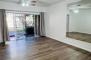 12113 SW 2nd St, Pembroke Pines, FL 33025 - Photo 4