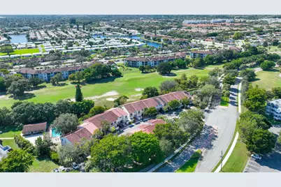 8464 Lagos De Campo Boulevard, Tamarac, FL 33321 - Photo 40