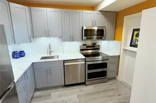 2801 N Palm Aire Dr, Pompano Beach, FL 33069 - Photo 6