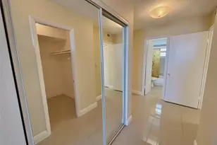 1175 NE Miami Gardens Dr, Miami, FL 33179 - Photo 20