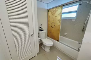 1175 NE Miami Gardens Dr, Miami, FL 33179 - Photo 14