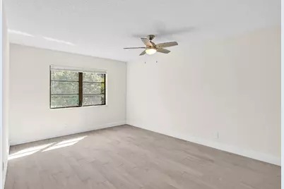 3115 Oakland Shores Drive #E109, Fort Lauderdale, FL 33309 - Photo 14