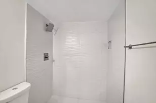 3115 Oakland Shores Dr, Oakland Park, FL 33309 - Photo 10